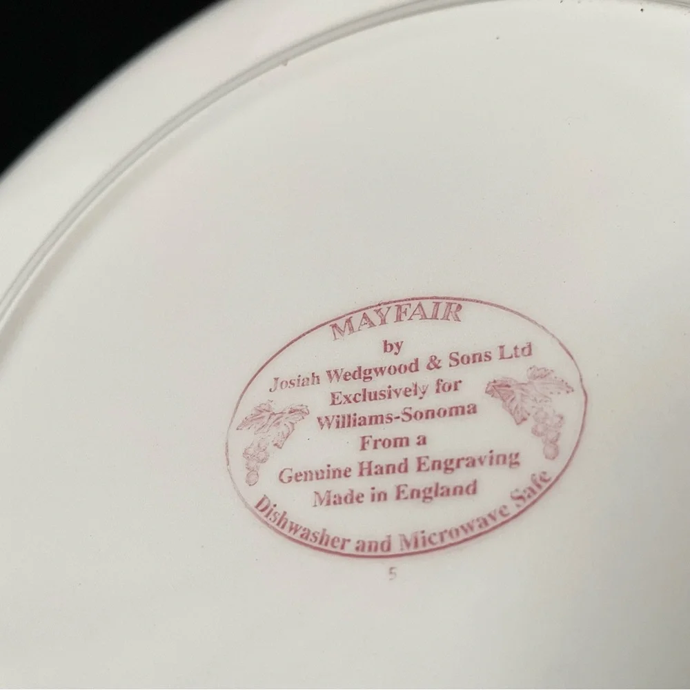 Williams Sonoma set mayfair